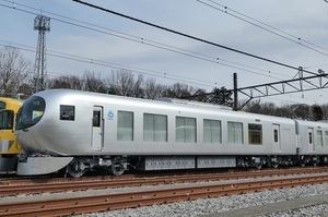西武鉄道001系Laview